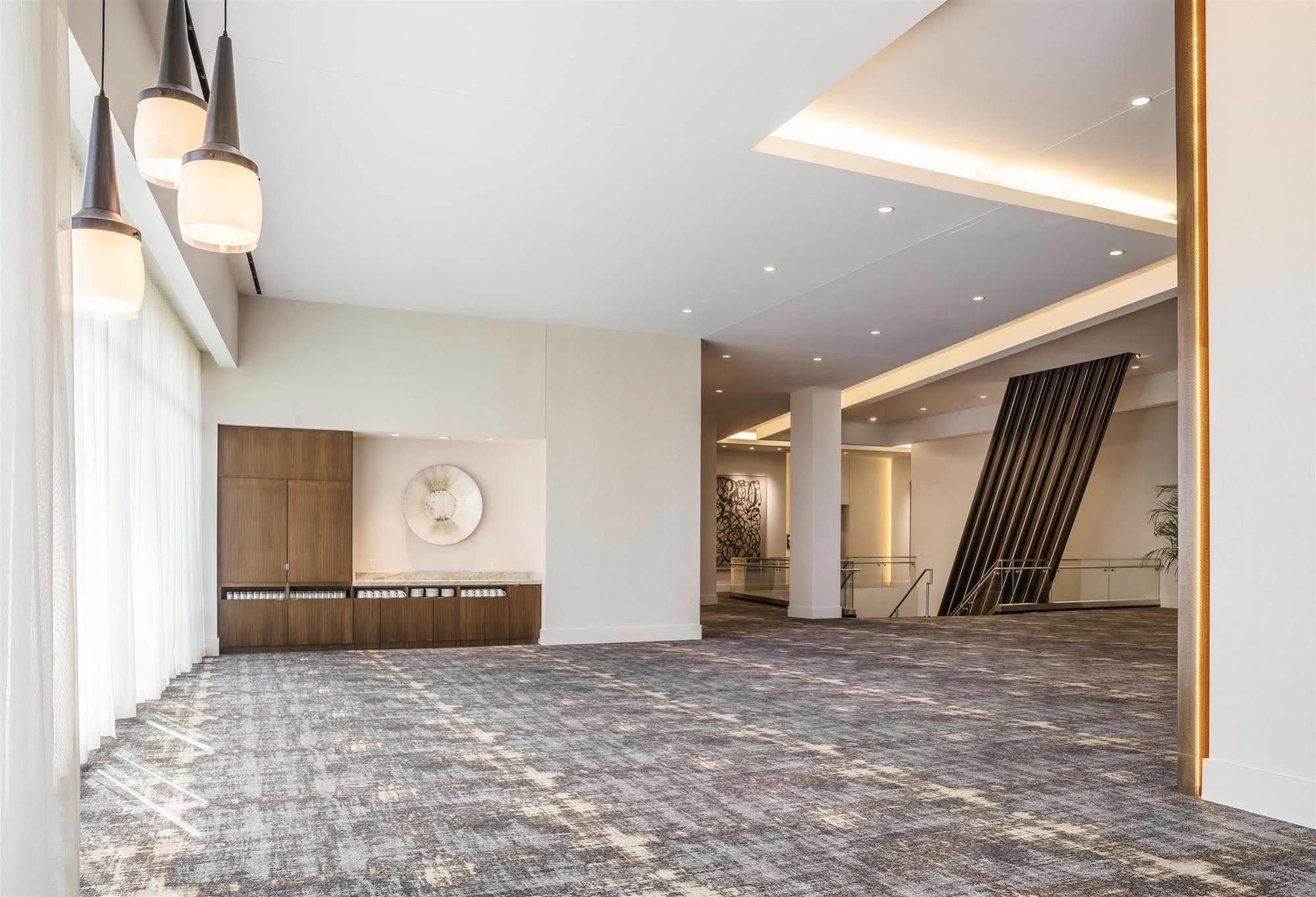 Hotel Hyatt Regency Galleria 4*