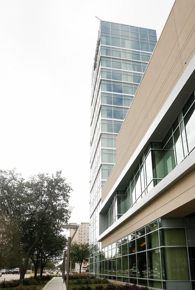 Hotel Hyatt Regency Galleria 4*